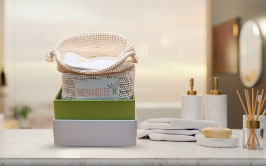 Pads démaquillants réutilisables en chanvre et bambou pour une routine beauté zéro déchet